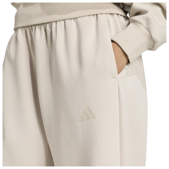 Adidas Γυναικείο παντελόνι φόρμας All SZN Small Logo Pants Adidas Γυναικείο παντελόνι φόρμας All SZN Small Logo Pants